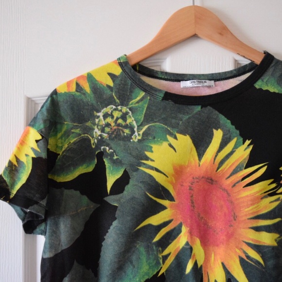 Zara Sunflower Tee - Picture 1 of 2